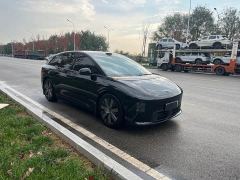 Li Auto i6 Four-Wheel Drive Standard Edition - ფოტო 3