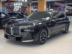 BMW 7 Series 735Li M Sport Package - ფოტო 1