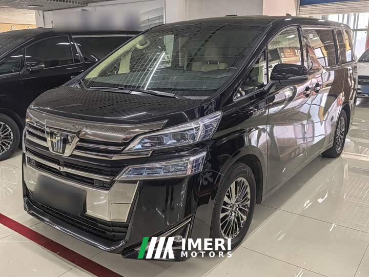 Toyota Vellfire Crown Hybrid 2.5L HV Luxury Edition