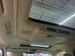 Toyota Vellfire Crown Hybrid 2.5L HV Luxury Edition - photo 17