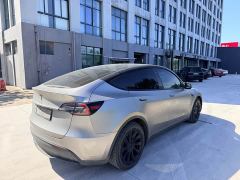 Tesla Model Y Standard Range RWD - ფოტო 9