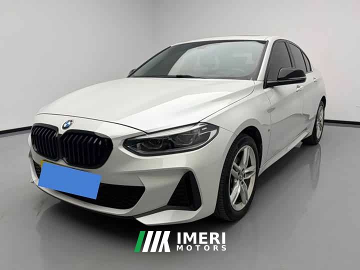 BMW 1 Series Facelift 120i M Sport Night Edition - автомобиль из Китая