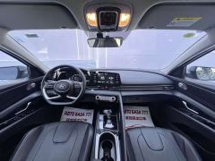 Hyundai Elantra 1.5L CVT GLX Elite - ფოტო 15