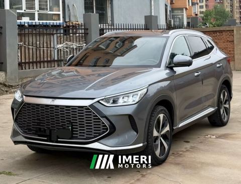 2023 BYD Song PLUS DM-i Champion Edition 1.5L 110km Flagship - автомобиль из Китая