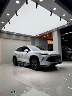 BYD Song L DM-i 1.5L 112km Leading Edition - фото 3