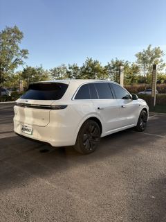 Li Auto L6 Pro - ფოტო 11