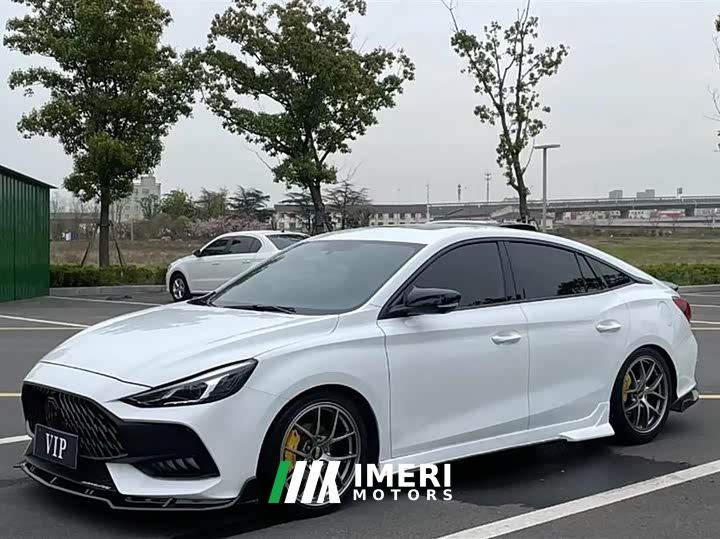 SAIC MG5 180DVVT CVT Youth Fashion Edition - автомобиль из Китая