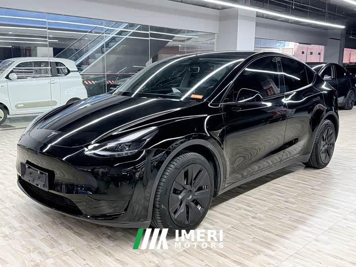 Tesla Model Y Facelift Rear-Wheel Drive - автомобиль из Китая
