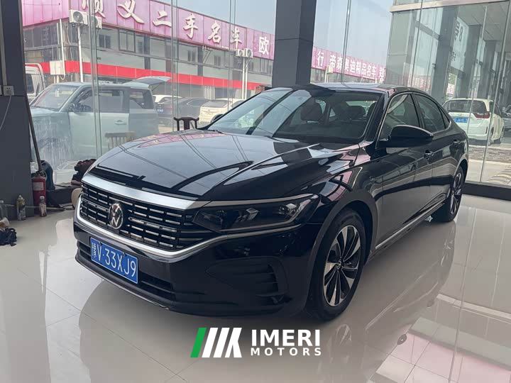 Volkswagen Passat Outstanding Edition 280TSI Business Version