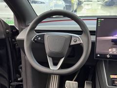Tesla Model Y Rear-Wheel Drive - ფოტო 13