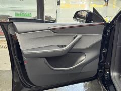 Tesla Model Y Rear-Wheel Drive - ფოტო 15