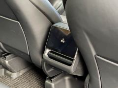 Tesla Model Y Rear-Wheel Drive - ფოტო 19