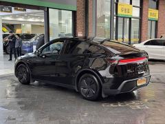 Tesla Model Y Rear-Wheel Drive - ფოტო 6