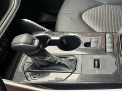 Toyota Crown Venza 2.5L HEV AWD Luxury - photo 10