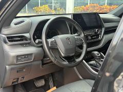 Toyota Crown Venza 2.5L HEV AWD Luxury - photo 12