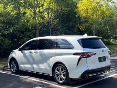 Toyota Sienna 2.5L Hybrid Premium Edition - photo 14