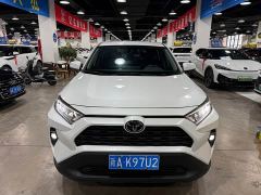 Toyota RAV4 2.0L CVT FWD Urban Edition - photo 1