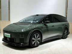 Li Auto i8 Standard Edition - ფოტო 1