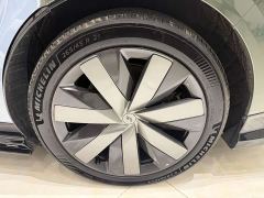 Li Auto i8 Standard Edition - ფოტო 19