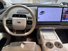 Li Auto i8 Standard Edition - ფოტო 8