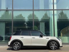 BMW MINI 1.5T COOPER Artist 5-Door - photo 8