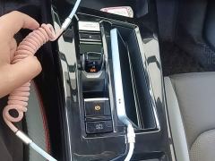 Volkswagen Lingdu L 280TSI DSG Dazzling Red Edition - photo 13