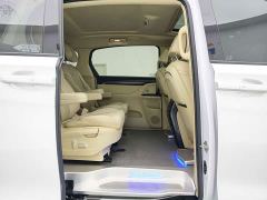 Buick GL8 ES Luxe Enjoyment Edition - ფოტო 10