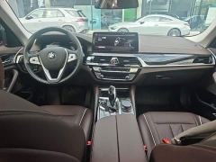 BMW 5 Series Facelift 525Li Luxury Package - фото 13