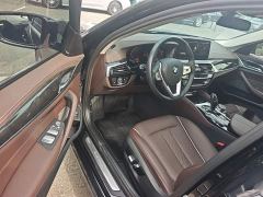 BMW 5 Series Facelift 525Li Luxury Package - фото 20