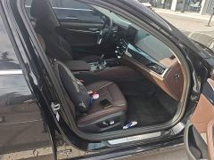 BMW 5 Series Facelift 525Li Luxury Package - фото 8
