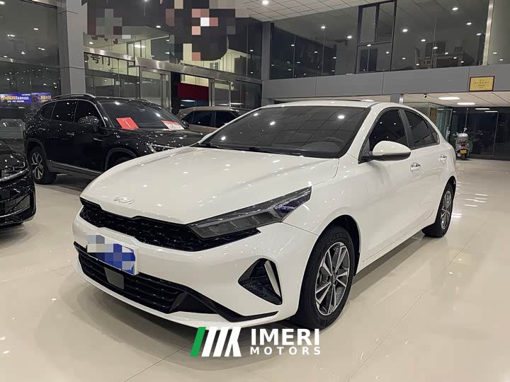 Kia K3 1.5L CVT Luxury Edition - car from China