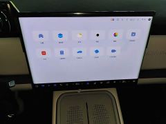 Voyah Lantu Zhiyin Long-Range Smart Comfort Edition - photo 12