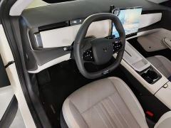 Voyah Lantu Zhiyin Long-Range Smart Comfort Edition - photo 15