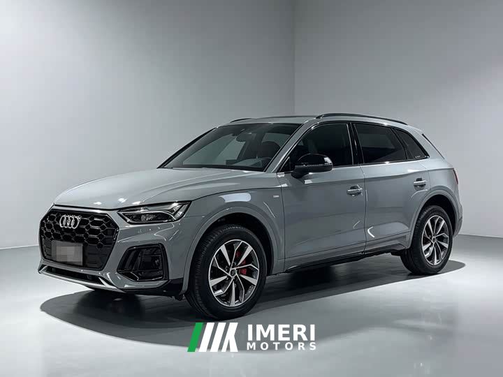 Audi Q5L 40 TFSI Luxury Sport Edition - car from China