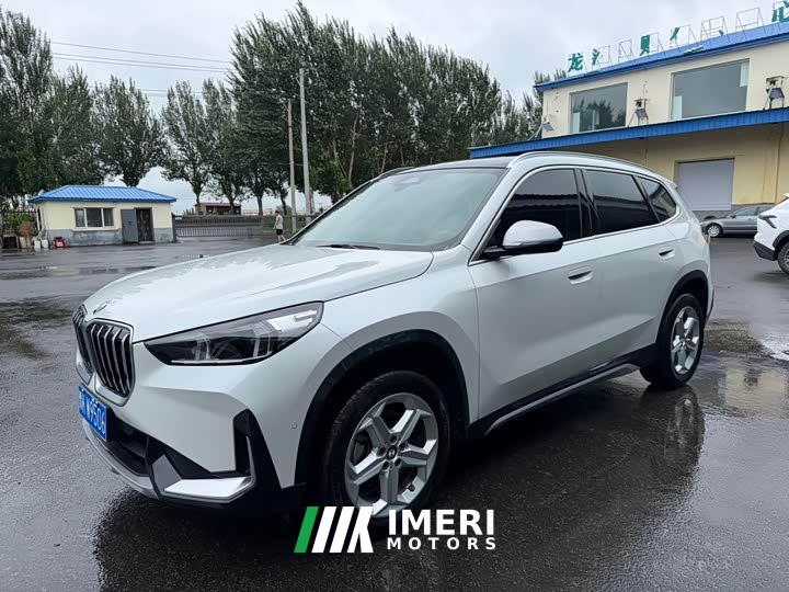 BMW X1 sDrive20Li X Design Package - автомобиль из Китая