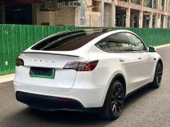 Tesla Model Y Long Range All-Wheel Drive - photo 11