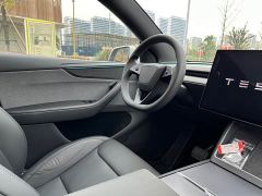 Tesla Model Y Rear-Wheel Drive - photo 15