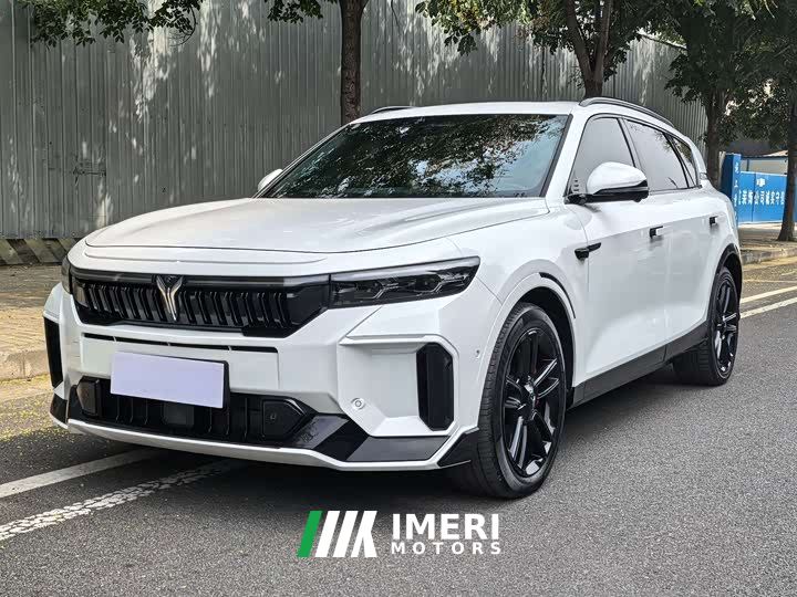 Voyah Lantu FREE 318 259km AWD Explorer Edition - car from China