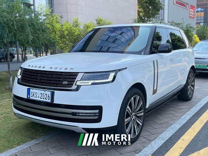 Land Rover Range Rover 3.0 L6 400PS Extended Wheelbase 7-Seater - car from China