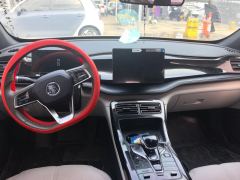 BYD Qin PLUS DM-i Honor Edition 1.5L 55km Leading Edition - photo 16