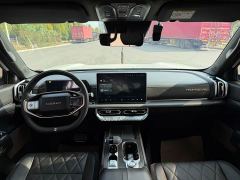 Nissan Frontier Pro 2.3T Automatic Diesel 4WD Luxury Edition - фото 10