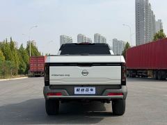 Nissan Frontier Pro 2.3T Automatic Diesel 4WD Luxury Edition - фото 6