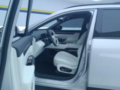 Dongfeng Yipai 008 EREV 210Max 6-seater - ფოტო 14