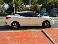 Nissan Bluebird 1.6L CVT Stylish Edition - photo 8