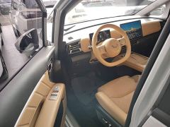 Wuling Starlight 730 New Energy PHEV 125km Luxury - фото 15