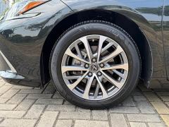 Lexus ES 200 Excellence Edition - фото 19