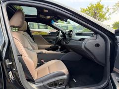 Lexus ES 200 Excellence Edition - фото 9