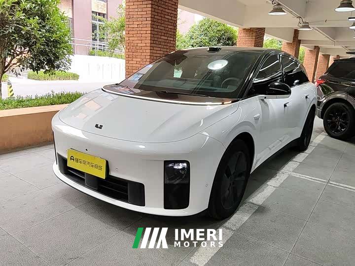 Li Auto i6 Two-Wheel Drive Standard - ავტომობილი ჩინეთიდან