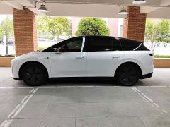 Li Auto i6 Two-Wheel Drive Standard - ფოტო 2