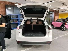 Li Auto i6 Two-Wheel Drive Standard - ფოტო 20